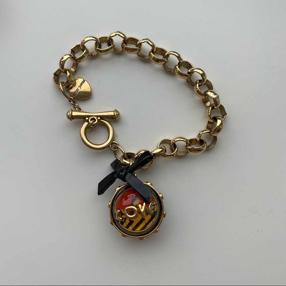 NEW Betsy Johnson Love Toggle Bracelet - Gold